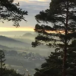 Semesterbostad Superbe Ferme Renovee Avec Cheminee, Wifi, Et Jeux Exterieurs Pres De Gerardmer Et Epinal - Fr-1-589-28