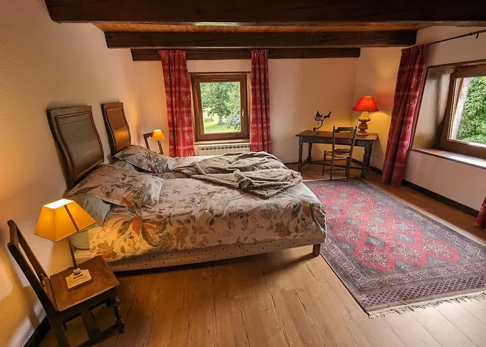 Dom wakacyjny Superbe Ferme Renovee Avec Cheminee, Wifi, Et Jeux Exterieurs Pres De Gerardmer Et Epinal - Fr-1-589-28 *